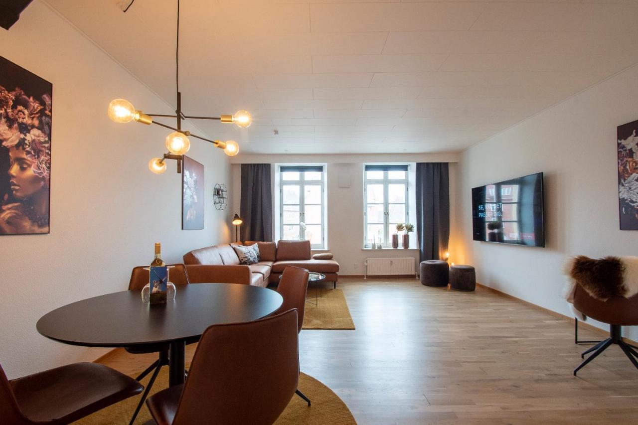 Stylish Two Floor Deluxe Apartment - 2 Bedroom Сеннерборг Екстер'єр фото